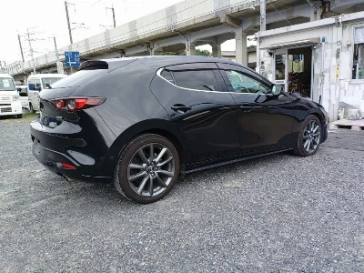 MAZDA MAZDA3