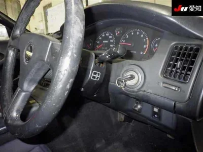TOYOTA MR2