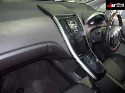 TOYOTA SAI