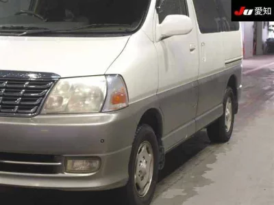 TOYOTA GRANVIA