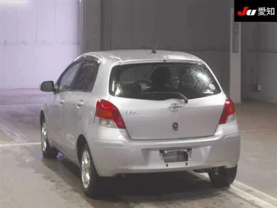 TOYOTA VITZ
