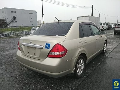 NISSAN TIIDA LATIO
