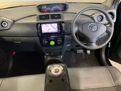 TOYOTA BB