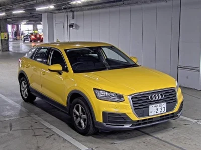 AUDI Q2