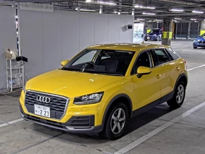 AUDI Q2