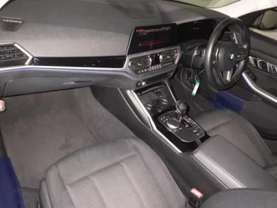 BMW 3 SERIES