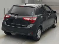 Цена авто Toyota Vitz с аукционов Японии, номер кузова NSP130, пробег 18 000, оценка 7