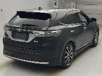 Цена авто Toyota Harrier с аукционов Японии, номер кузова AVU65W, пробег 137 000, оценка 2