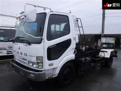 MITSUBISHI FUSO FIGHTER