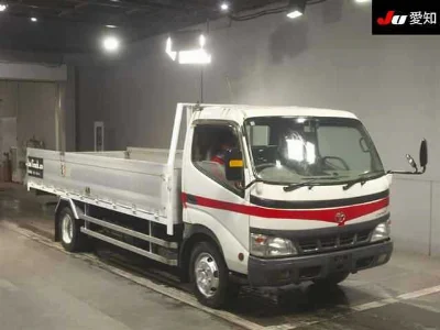TOYOTA DYNA