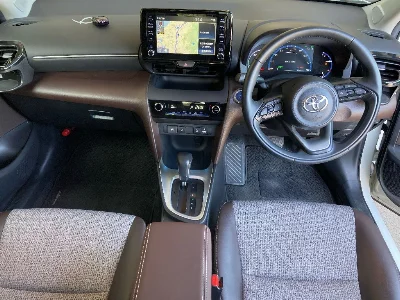 TOYOTA YARIS CROSS