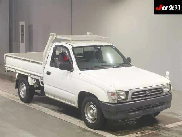 Toyota Hilux  с аукциона в Японии