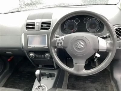 SUZUKI SX-4