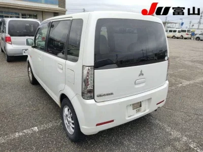 MITSUBISHI EK WAGON