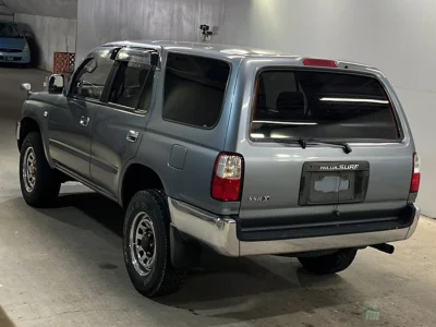 TOYOTA HILUX SURF