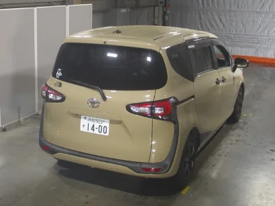 Статистика аукционов Toyota Sienta