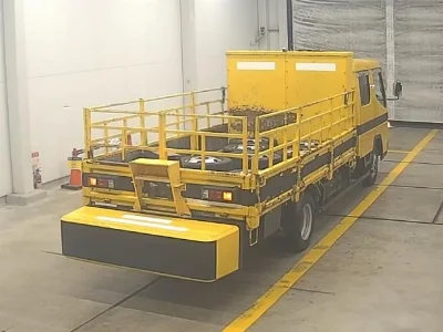 MITSUBISHI CANTER