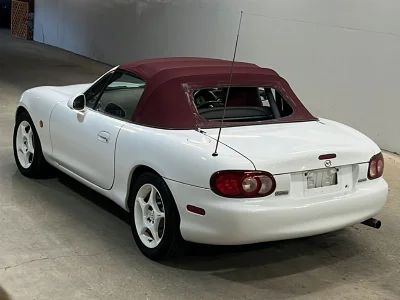 MAZDA ROADSTER
