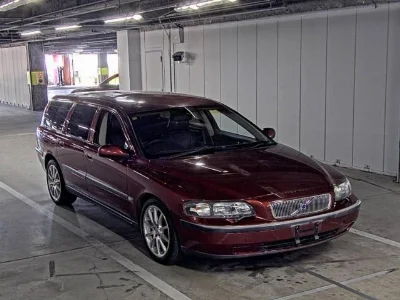 VOLVO V70