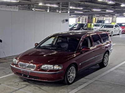 VOLVO V70