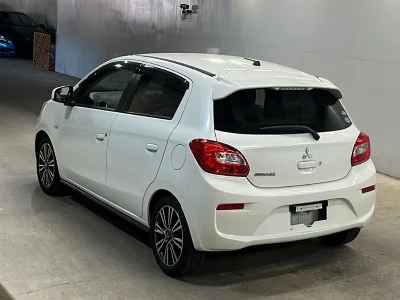 MITSUBISHI MIRAGE