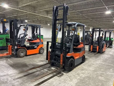 TOYOTA  FORKLIFT 