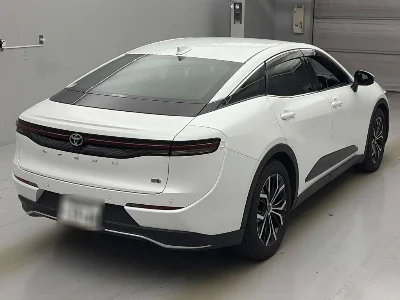 TOYOTA CROWN CROSSOVER