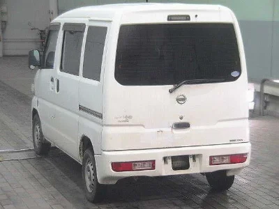 NISSAN CLIPPER VAN