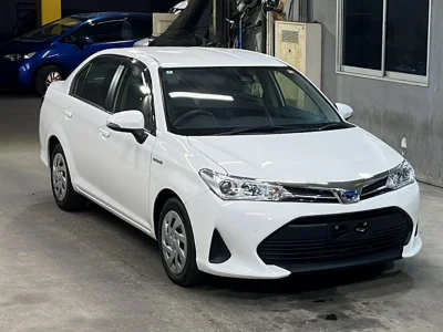 TOYOTA COROLLA AXIO