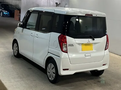 MITSUBISHI EK SPACE
