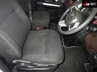 Цена авто Toyota Roomy с аукционов Японии, номер кузова M900A, пробег 41 000, оценка 6