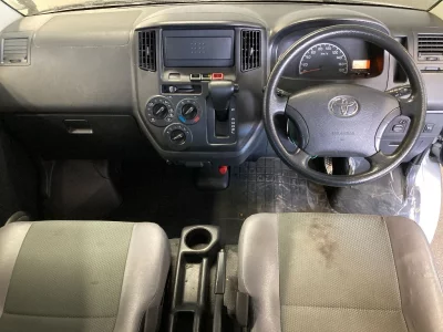 TOYOTA LITE ACE VAN