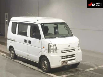NISSAN CLIPPER VAN