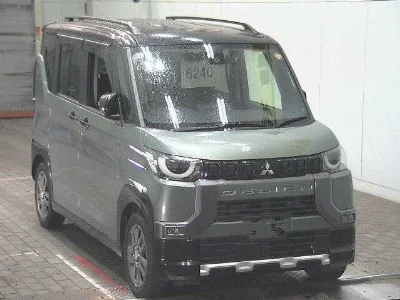 MITSUBISHI DELICA MINI
