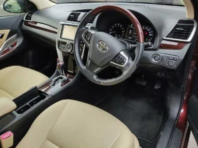 TOYOTA PREMIO