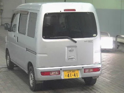 DAIHATSU HIJET VAN