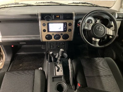 TOYOTA FJ CRUISER