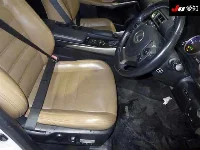 Цена авто Lexus IS300h с аукционов Японии, номер кузова AVE30, пробег 164 000, оценка 6