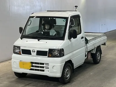 NISSAN CLIPPER TRUCK