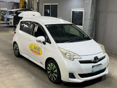 TOYOTA RACTIS