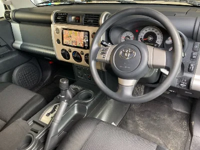 TOYOTA FJ CRUISER