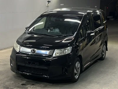 HONDA FREED SPIKE