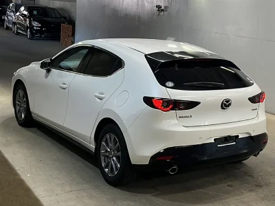 MAZDA MAZDA3 FASTBACK