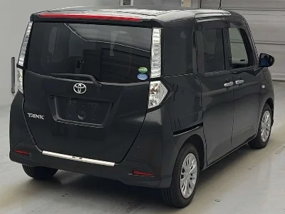 TOYOTA TANK