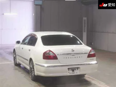 NISSAN PRESIDENT