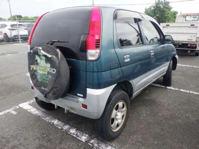 DAIHATSU TERIOS KID