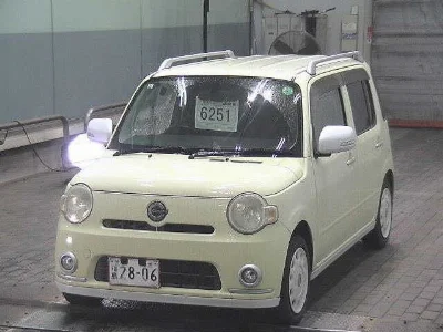DAIHATSU MIRA COCOA