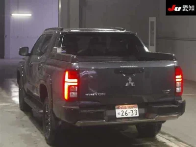 MITSUBISHI TRITON