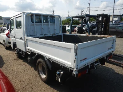 MITSUBISHI CANTER
