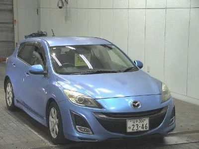 MAZDA AXELA